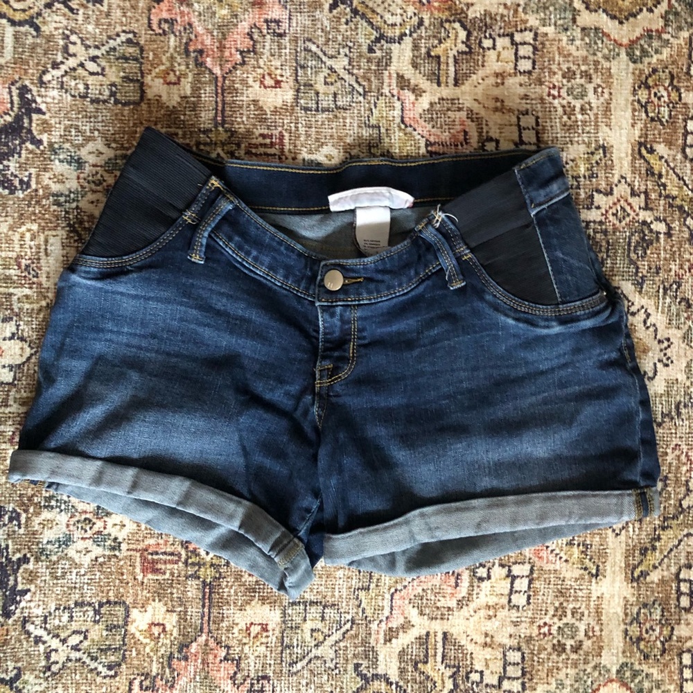 Liz Lange Maternity Shorts